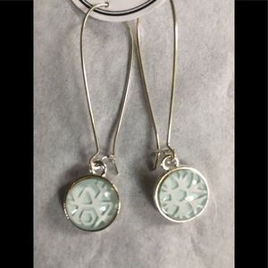 STARBUCKS CHARM EARRINGS gift card snowflake snow